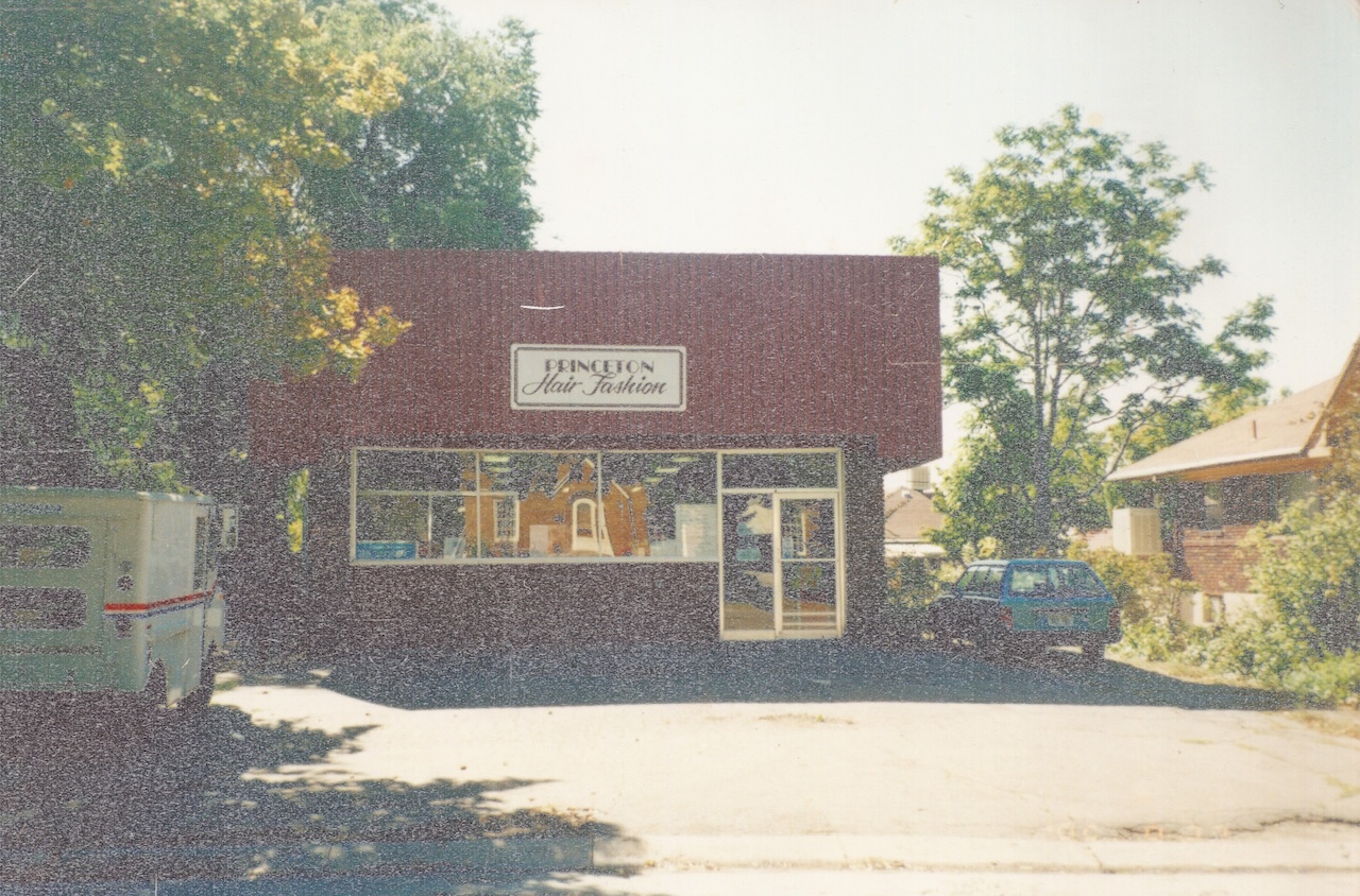 1604 Princeton Avenue, when it was a beauty salon.